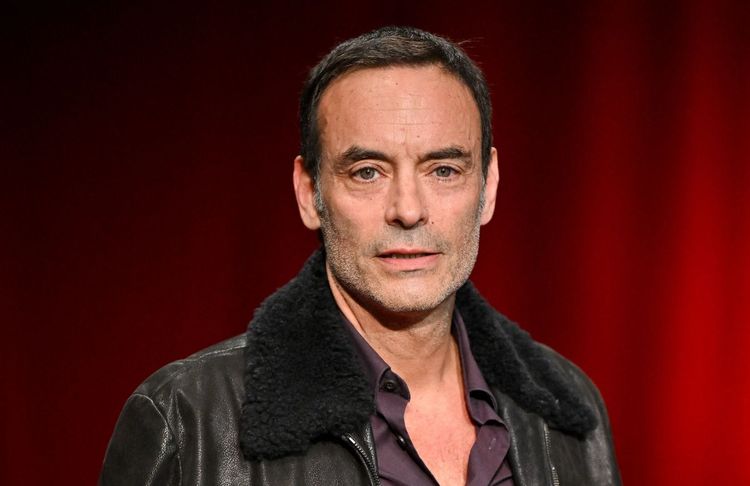Anthony Delon partage une vidéo souvenir de Nathalie et Alain Delon, 4 ans après le décès de sa mère