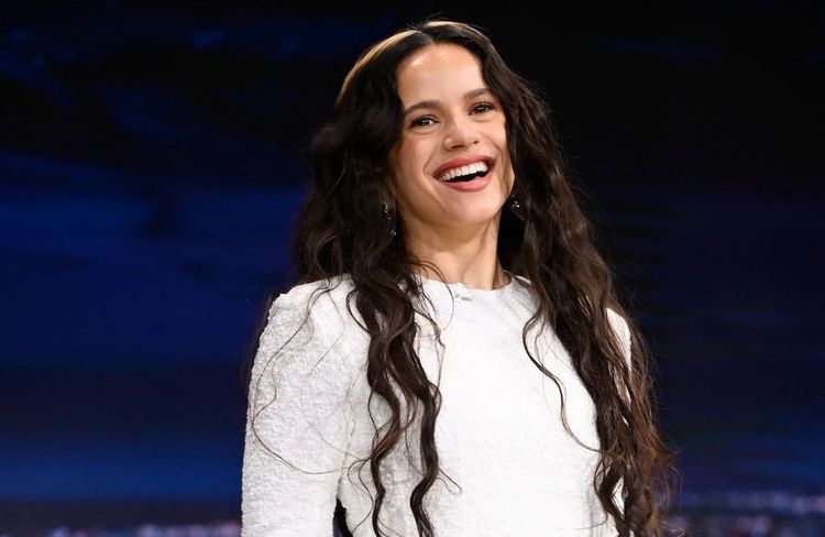 Rosalía en concert à l’Accor Arena : retour sur son album « Lux » qui bouscule les règles de la pop