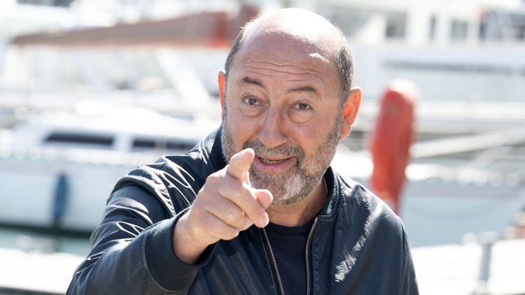 Jackpot pour Kad Merad ! Après ses déboires judiciaires, l'acteur décroche un contrat en or