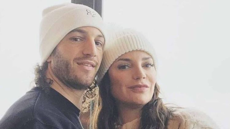 "Quand ton ex demande…" : Nadège Lacroix séparée d'Emanuel et trompée, elle balance des preuves très compromettantes, regardez !