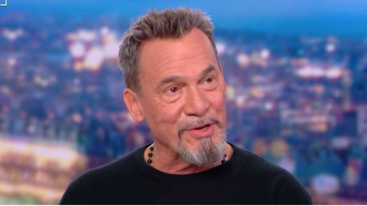 Florent Pagny annonce l'arrêt de son traitement contre le cancer : "Ça ne marchait pas…