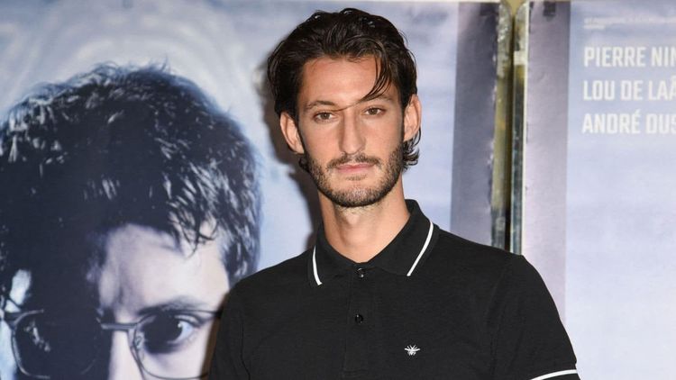 Pierre Niney : découvrez cet incroyable sosie coiffeur à Toulouse qui affole la Toile, une ressemblance plus que frappante !