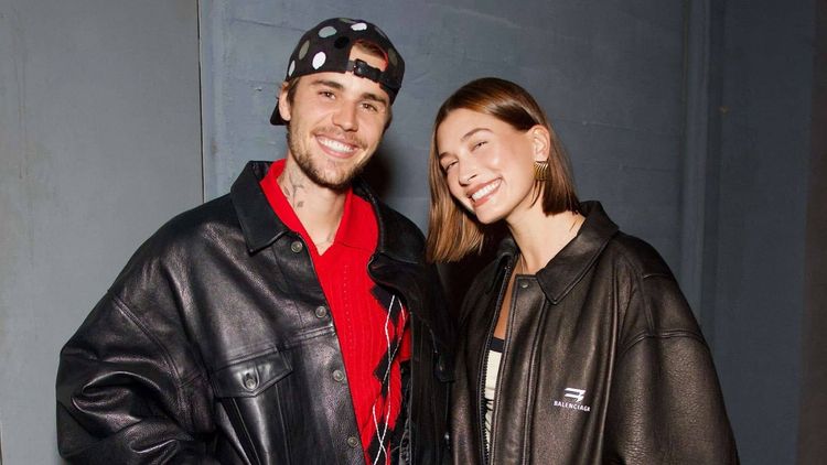 Hailey Bieber déformée : la femme de Justin prise sur le vif à la sortie d’une clinique esthétique et ça pique