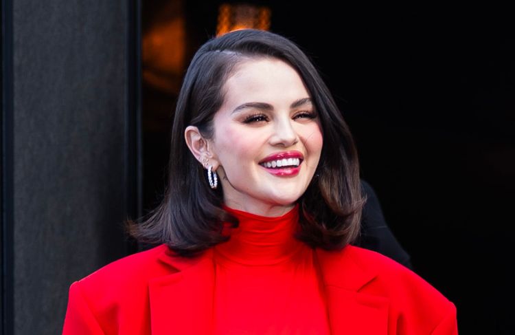 Selena Gomez dévoile sa routine beauté minimaliste et efficace