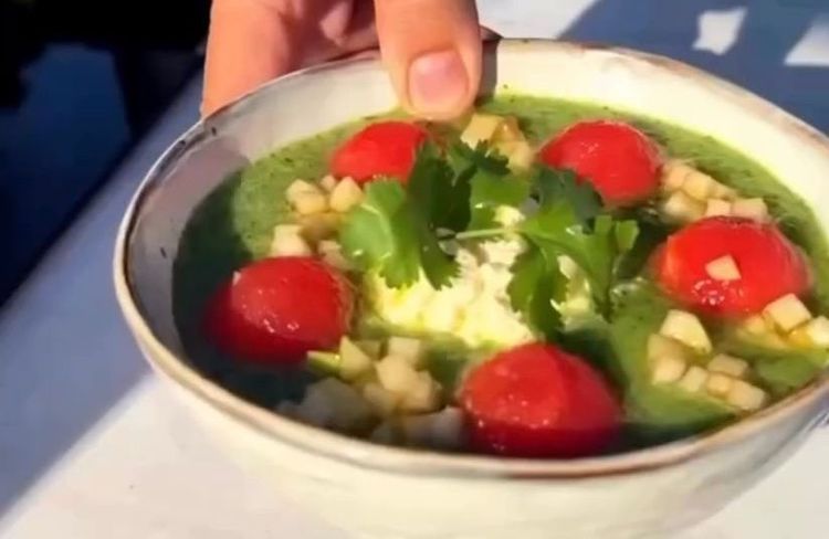 Cyril Lignac dévoile une recette fraîche et vitaminée parfaite pour l’été