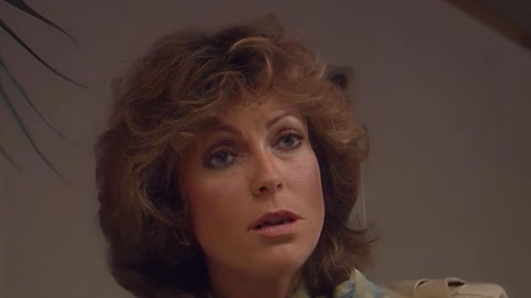 Chantal Nobel défigurée : ce terrible drame avec Sacha Distel qui a brisé "sa vie", ses déchirantes confidences avant sa mort