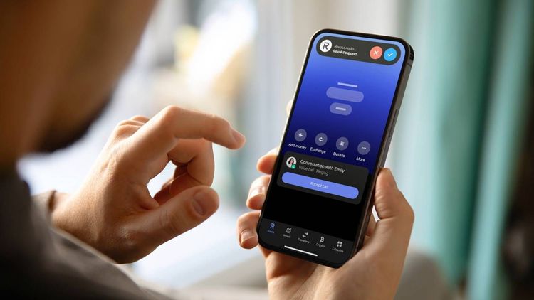 Contre la fraude, cette banque en ligne cesse de contacter ses clients par téléphone