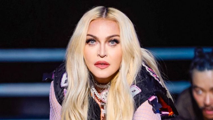 Le ton monte entre Alexia Laroche-Joubert et Madonna : une figure emblématique du PAF met en cause la reine de la pop