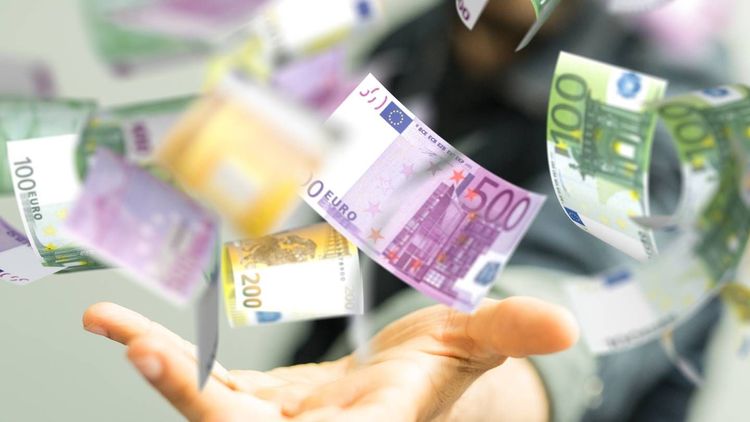 Stratégie pour avoir un meilleur salaire, calendrier impôts... Les 3 infos pour votre argent