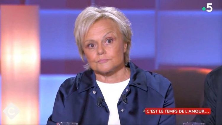 Muriel Robin dépendante à "sa came" : sa chérie Anne Le Nen lui a "sauvé la vie"