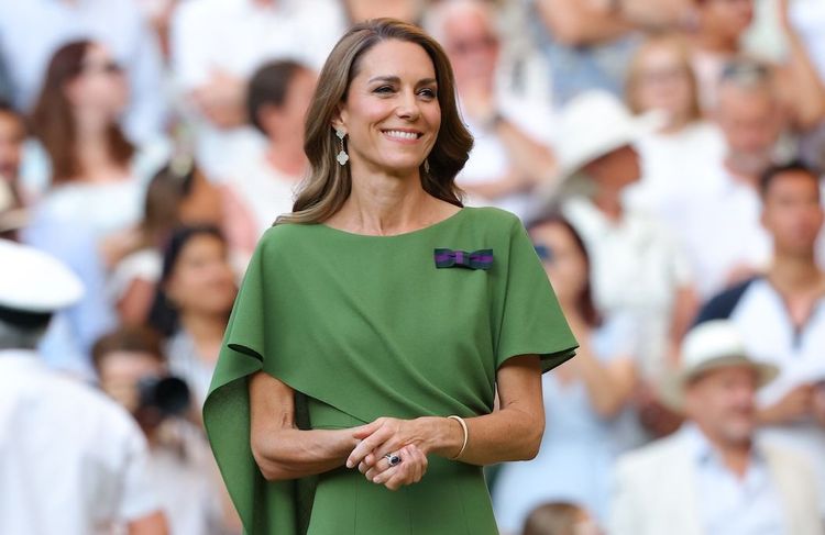 Pour la finale de Wimbledon, Kate Middleton livre une nouvelle leçon de style à la british