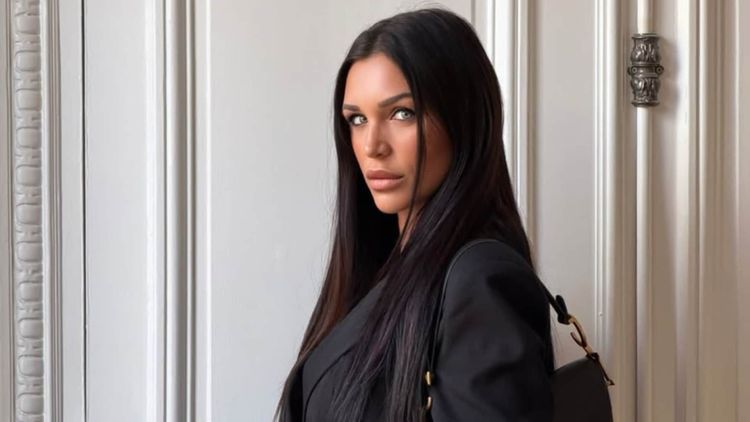 "Je l’ai découverte sans vie" : Julia Paredes sous le choc, elle annonce la mort d’un être cher !