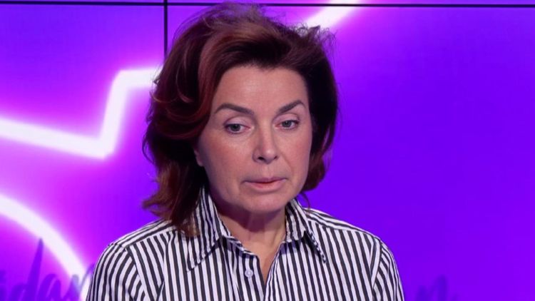 Dominique Tapie : « Je l’ai poignardée… » son effroyable aveu sur une chanteuse célèbre