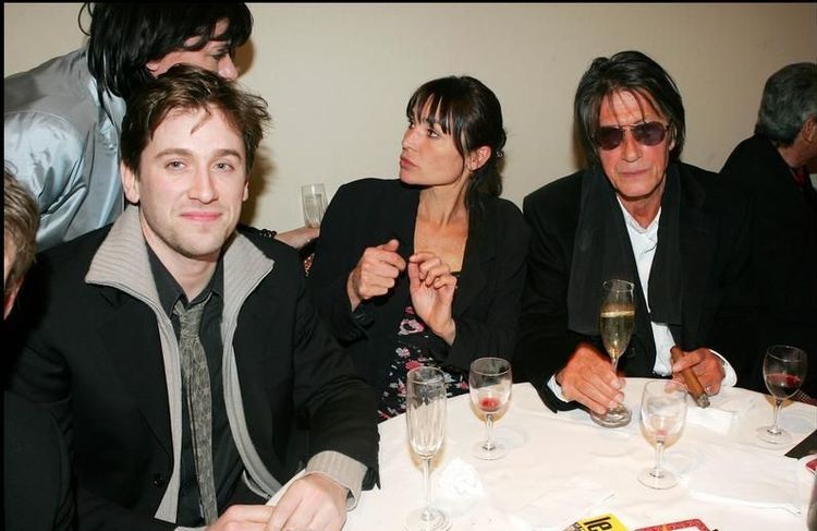 Qui est Sylvie Duval, la compagne de Jacques Dutronc depuis sa séparation avec Françoise Hardy ?
