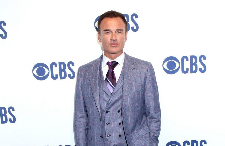Décès de Julian McMahon : les causes officielles de sa mort sont révélées