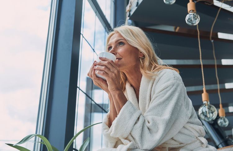 Comment défroisser les rides du décolleté ?