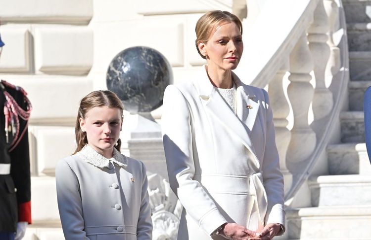 Rencontrer le pape Leon XIV en blanc, le privilège de Charlène de Monaco et de sa fille Gabriella