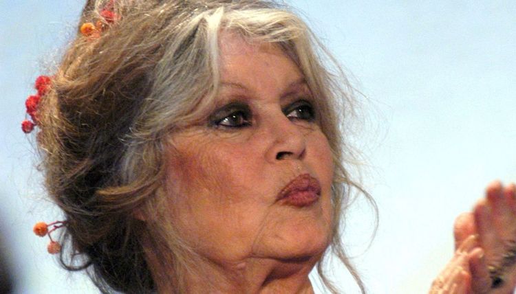 Brigitte Bardot, à presque 90 ans, se confie sur sa fin de vie : "Je suis prisonnière de...