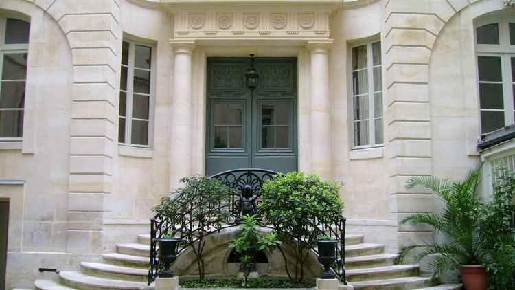 Hausse des frais de notaire, trésors des SCPI... les 3 infos à retenir aujourd'hui
