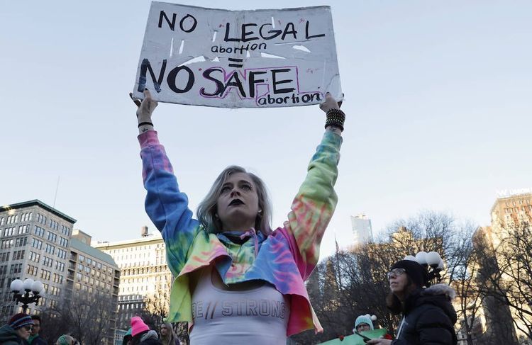 IVG : Au Texas, une médecin écope d’une amende de 100 000 dollars pour avoir prescrit des pilules abortives