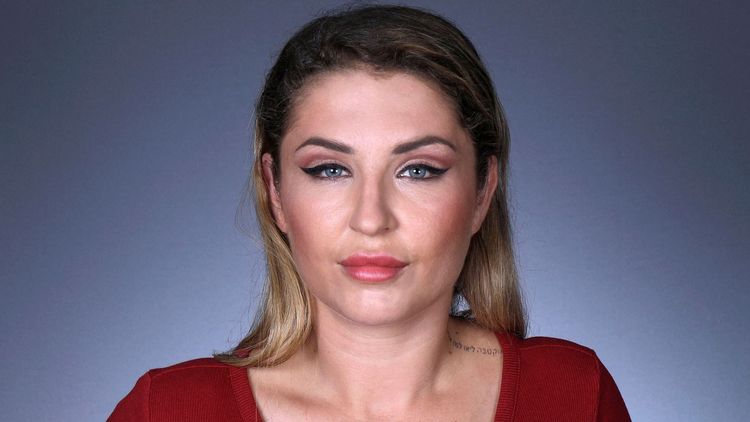 "Elle a demandé si ses parents faisaient des choses bizarres" : Amandine Pellissard indignée par les questions posées à sa fille lors de sa visite médicale scolaire !