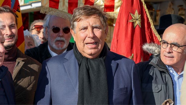 « Je lui dois ma carrière » : Jean-Pierre Foucault se confie sur le meurtre de son père