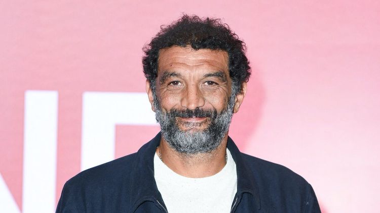 Ramzy Bedia, musulman à la maison, catholique à l'école, donne son avis franc sur la religion : "L'islam, c'est..."