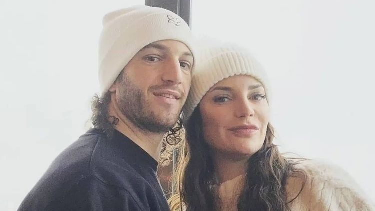 Emmanuel : séparé de Nadège, il a déjà retrouvé l'amour dans les bras d'une autre, une photo fuite !