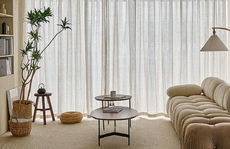 L’astuce déco pour des rideaux aux ondulations parfaites et un effet ultra-chic