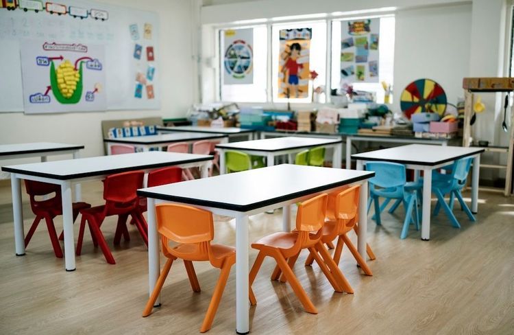 Violences sexuelles dans le périscolaire : un animateur mis en examen en Essonne, dix jeunes victimes présumées