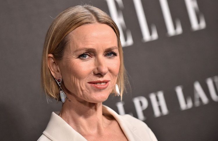 Naomi Watts, ménopausée à 36 ans, se confie : « J’étais prête à fonder une famille »