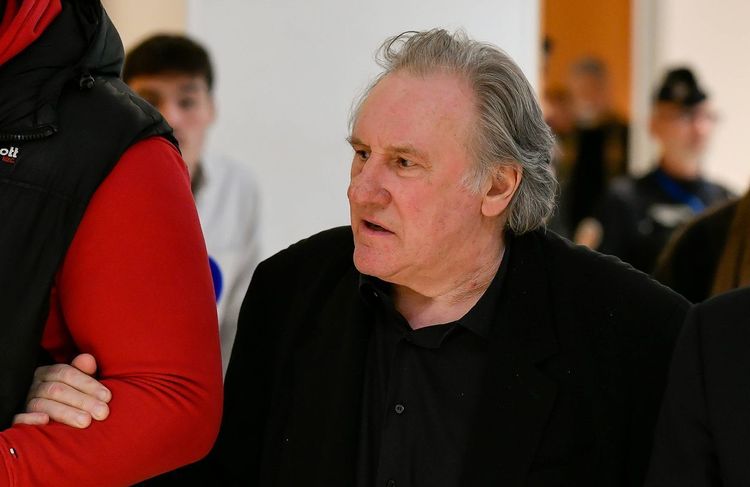 Affaire Charlotte Arnould : voici pourquoi le parquet a requis un procès contre Gérard Depardieu