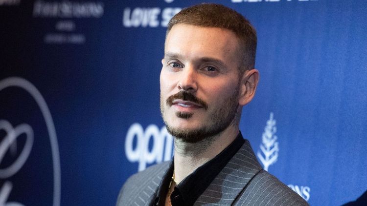 Matt Pokora adresse un message bouleversant à ses parents : "On se rend compte des sacrifices"