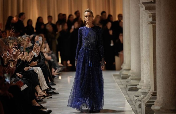 Le dernier look signé Giorgio Armani, testament d’un maître de l’élégance