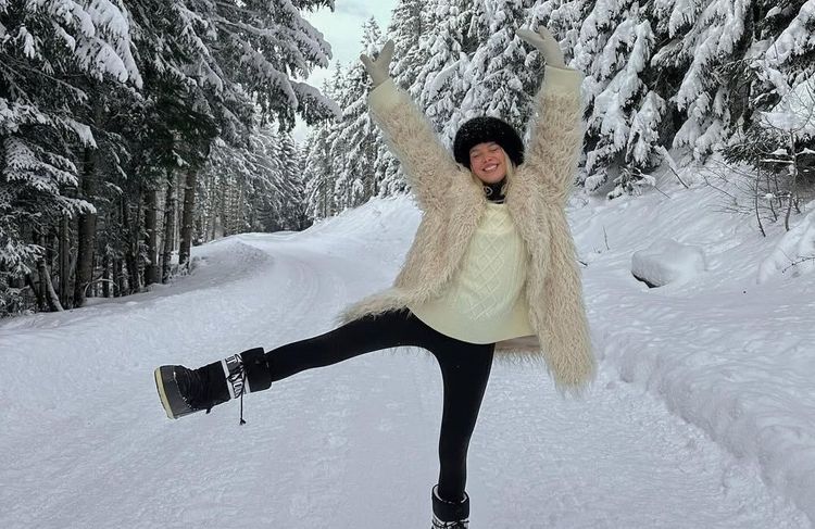 5 tendances empruntées aux filles cool au ski pour passer l’hiver au chaud