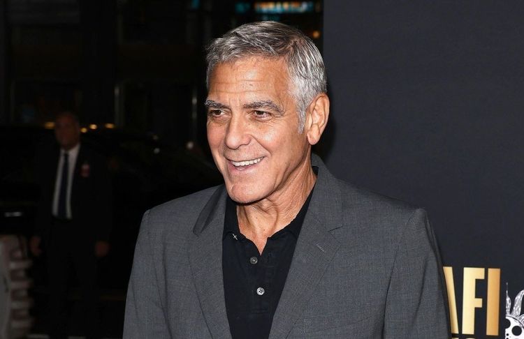 George Clooney : cette raison pour laquelle il n'embrassera « plus jamais de femme » à l’écran
