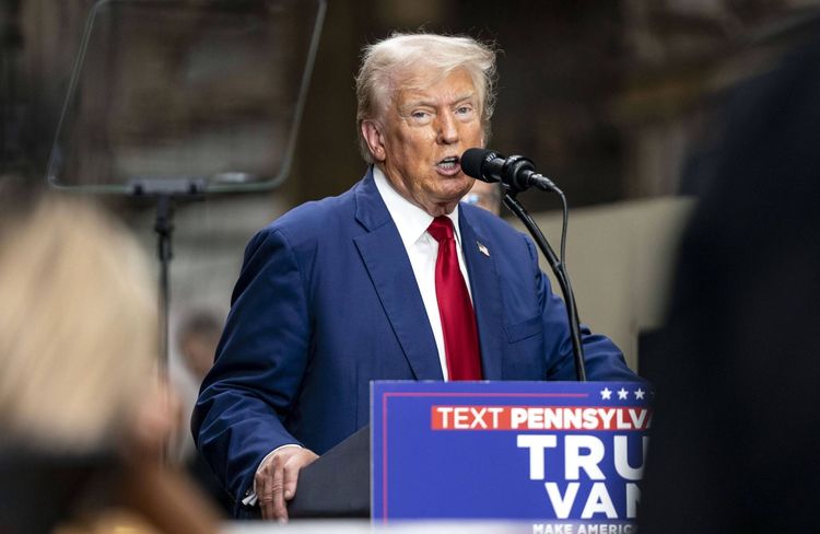Donald Trump partage des images générées par IA de Taylor Swift