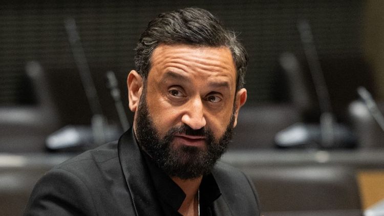"Histoire de dingue. Ce soir, restez avec nous parce que Matthieu…" : Matthieu Delormeau face aux accusations, Cyril Hanouna justifie une nouvelle absence prolongée