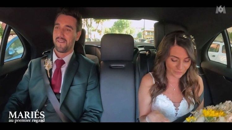 "Dans la voiture, ça a commencé..." : Flo dit tout de sa première nuit avec Tracy dans "Mariés au premier regard"