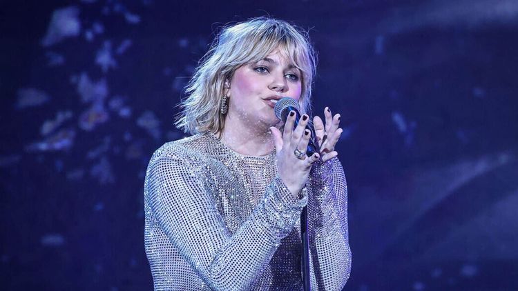 Eurovision : Louane annonce enfin le titre qu’elle chantera pour représenter la France !