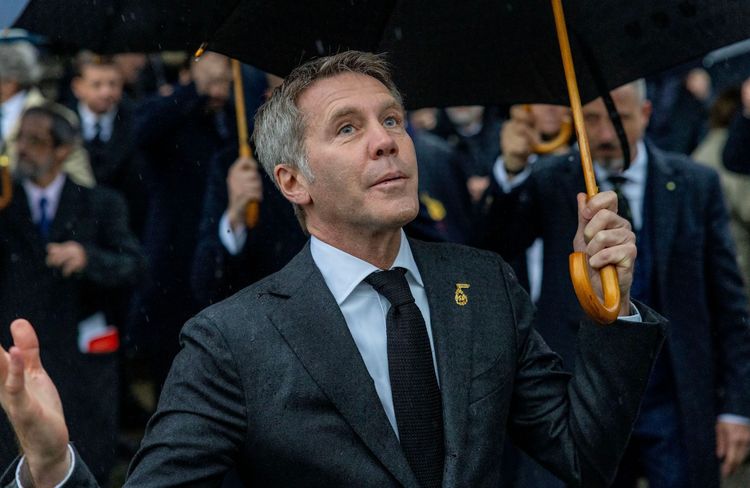 Clotilde Courau : Emmanuel-Philibert de Savoie annonce « entamer une procédure de divorce »