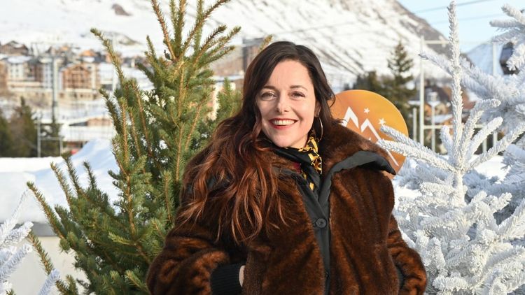 Laure Calamy nous dévoile son cocon dans les Cévennes : une vie radicale loin des plateaux sans eau ni électricité