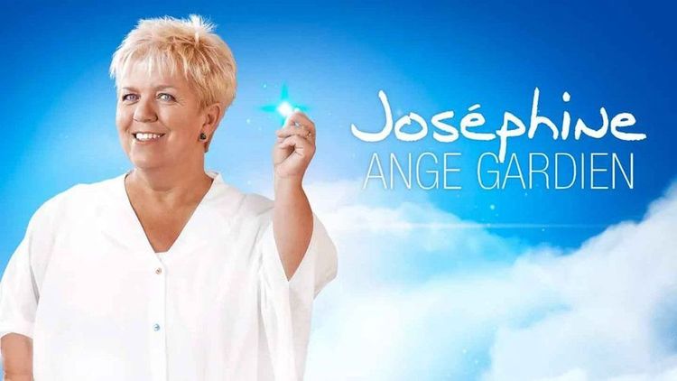 "Un épisode de Joséphine, ange gardien", Justine Triet et "Anatomie d’une chute" flingués par Laurent Ruquier et sa bande