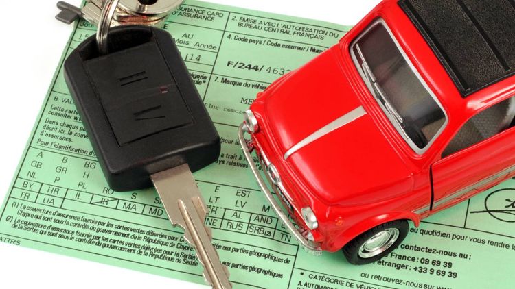 Assurance auto : tout ce qui change avec la fin de la vignette verte au 1er avril 2024