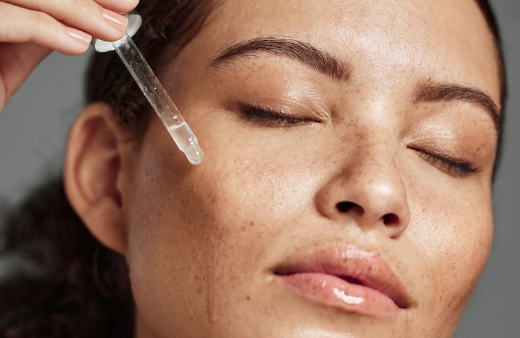 Ce sérum 3-en-1 a été élu « meilleur produit bio 2025 » pour le visage