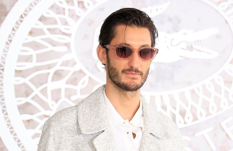 Pierre Niney et Natasha Andrews partagent un voyage au Costa Rica en famille
