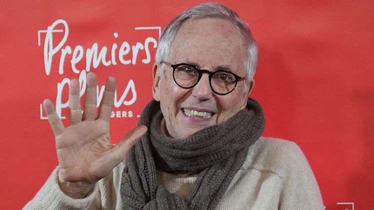 “Je suis malade de ça” : Fabrice Luchini avoue son addiction qui le hante au quotidien