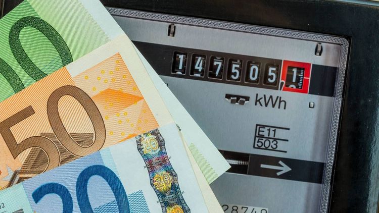 Electricité : les 5 offres les moins chères en avril selon le comparateur du médiateur
