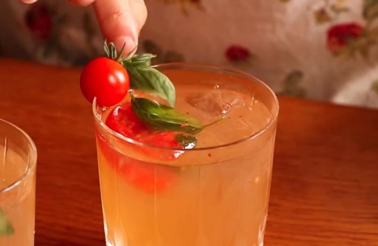 Limonade aux tomates cerises : la recette originale de Camille Chamignon à tester cet été