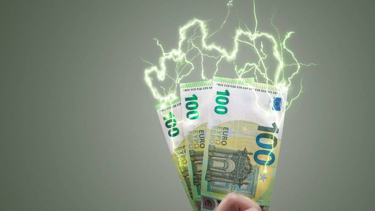 Avis d'impôt disponibles, frais de succession supprimés chez Monabanq... Les 3 infos argent du jour